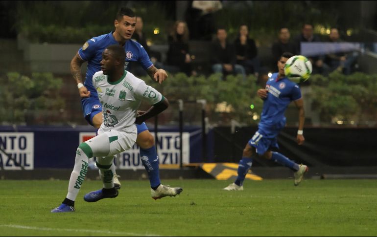 León llegó a seis unidades en la cima del Grupo 5 de la Copa MX, mientras que Cruz Azul se quedó sin puntos. NTX/O. Ramírez