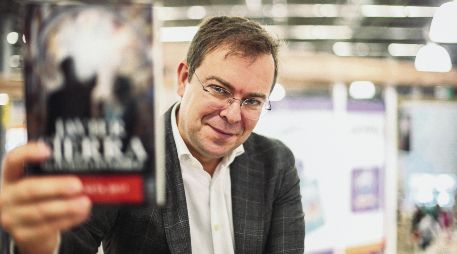 El autor español cerró la gira de “El fuego invisible” durante la FIL 2018. EL INFORMADOR / G. Gallo