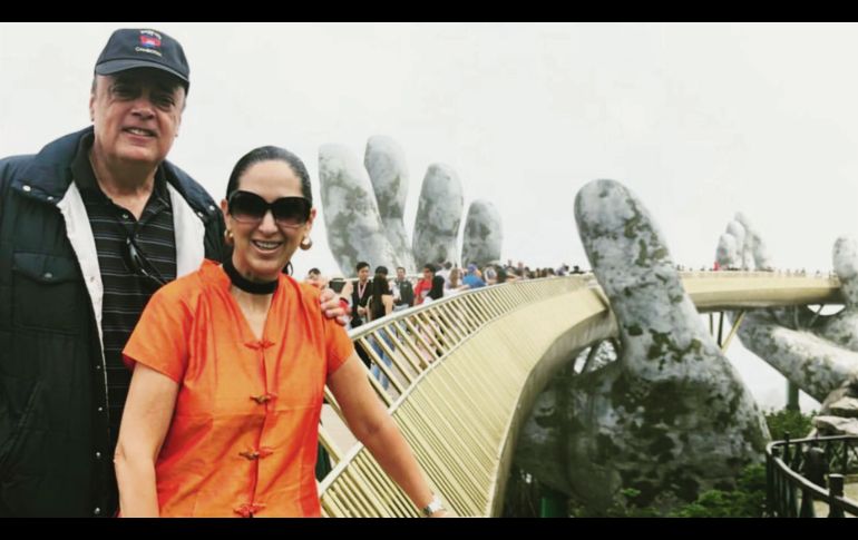 Felipe Preciado y Cecy Cámara en Vietnam.