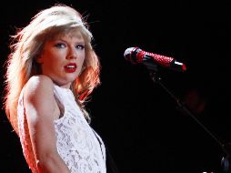 Taylor Swift es la cantante con más ingresos en sus giras.  AP / ARCHIVO