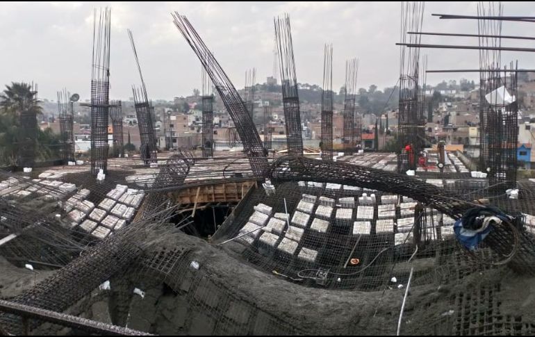 Colapsa construcción en San Juan de los lagos; hay ocho lesionados
