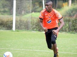 El colombiano cumplió 22 años y sus compañeros se tomaron el tiempo de felicitarlo