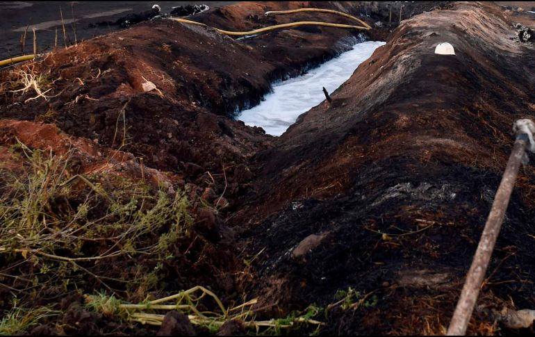 Alrededor de las 17:00 horas del viernes se registró una fuga en un ducto de Pemex localizado en el municipio de Tlahuelilpan, Hidalgo, y ante la contingencia el Ejército mexicano activó el Plan DN-III. AFP / A. Estrella
