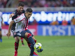 Aunque todavía no ha anotado con Chivas, Vega ha causado una buena impresión en el ataque rojiblanco. MEXSPORT/ARCHIVO
