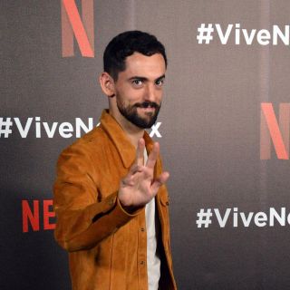 "Club de Cuervos" cambió la manera de ver televisión: Luis Gerardo Méndez