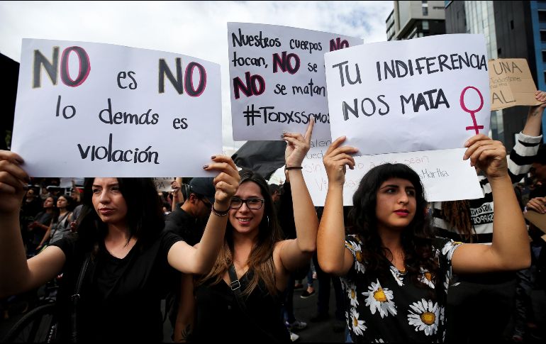 El hecho fue condenado por el presidente Lenín Moreno, quien sugirió imponer permisos especiales para ingreso al país. EFE/ J. Jácome