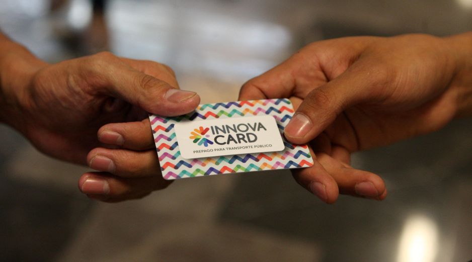 Durante la rueda de prensa, se indica también su inconformidad con el pago electrónico a través de la tarjeta Innova Card. EL INFORMADOR/ ARCHIVO