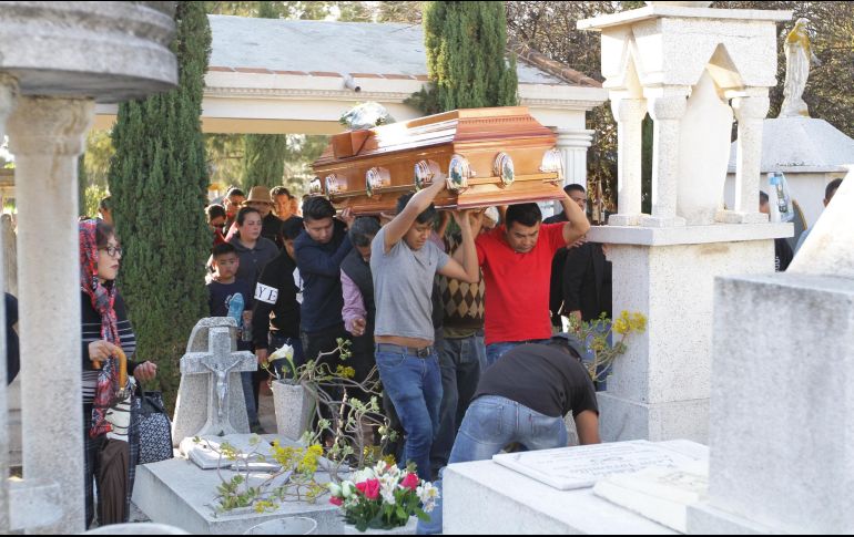 Omar Fayad aseguró que se ha brindado apoyo funerario a los afectados, así como ayuda para trasladarse y alimentos. NTX/. Granados