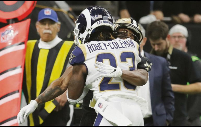 Esta acción de Nickell Robey-Coleman sobre Tommylee Lewis no se marcó como interferencia. AP / Kaster