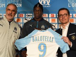 El ''enfant terrible'' del futbol italiano, quien dejó el Niza después de tener problemas con el entrenador, Patrick Vieira, ha tenido una carrera llena de altibajos. AFP / B. Horvat