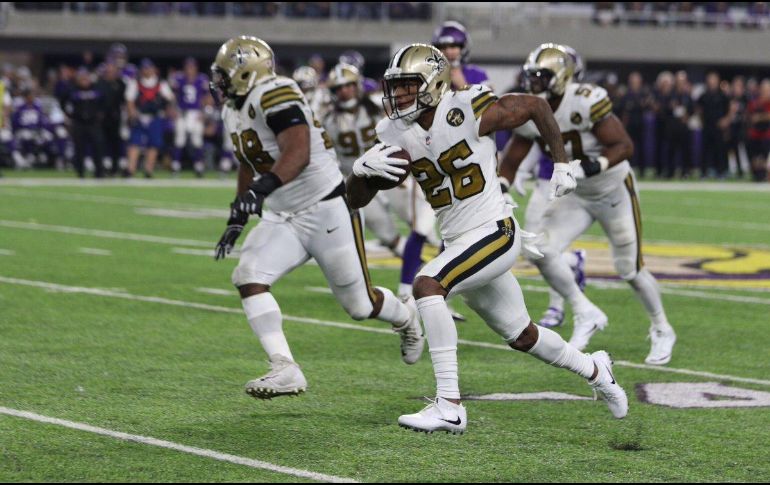 Mientras decenas de aficionados aún están furioso por la actuación de los réferis en la derrota de los Saints contra Rams en la Final de la NFC, su jugador terminó metido en problemas con la ley. TWITTER / @Saints