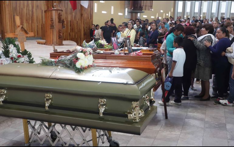 Sólo cuatro personas son atendidas en el Hospital de Lomas Verdes a causa del estallido. NTX/G. Durán