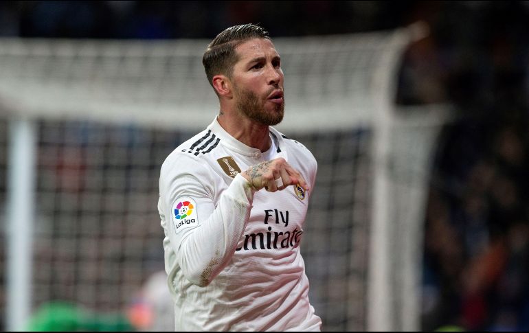 Sergio Ramos celebra tras anotar un penalti a lo 