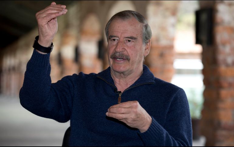 Fox comparó el combate al huachicol de López Obrador con la guerra contra el crimen de Felipe Calderón. AP/ARCHIVO