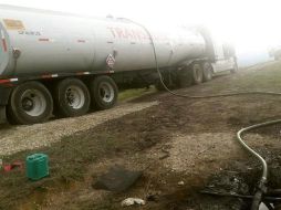 Los dos vehículos asegurados en Chiapas tenían, uno, capacidad de 42 mil litros y otro de 33 mil litros, cargados al cien por ciento. EFE / ARCHIVO