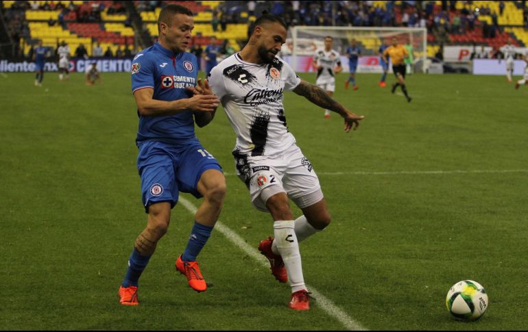 El portero José de Jesús Corona tuvo una destacada actuación en este partido. NTX/O. Ramírez