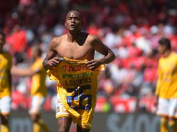 Quiñones, ex jugador de Toluca, celebra tras anotar el tanto que decidió el partido. MEXSPORT/A. Macías