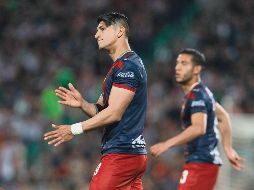 Alan Pulido intentó en varias ocasiones, pero no pudo hacerse presente en el marcador ayer ante Santos Laguna. MEXSPORT