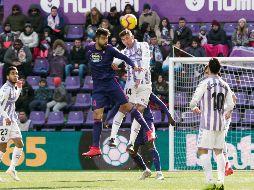 El duelo era un enfrentamiento directo para evitar el descenso. EFE