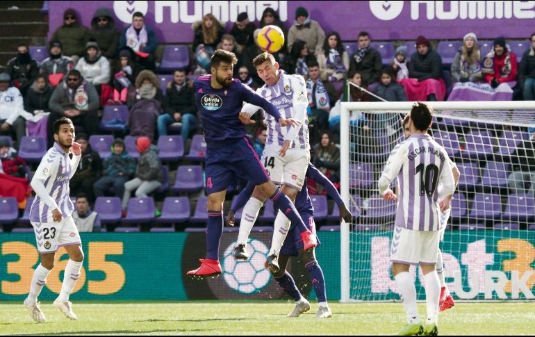 El duelo era un enfrentamiento directo para evitar el descenso. EFE