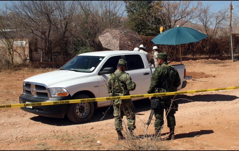 El hidrocarburo y bidones asegurados fueron puestos a disposición del representante público de la federación para continuar con las investigaciones. NTX / ARCHIVO