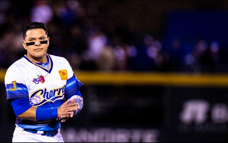 Rodríguez padece un desgarre en la parte posterior del muslo derecho. TWITTER/@Charrosbeisbol