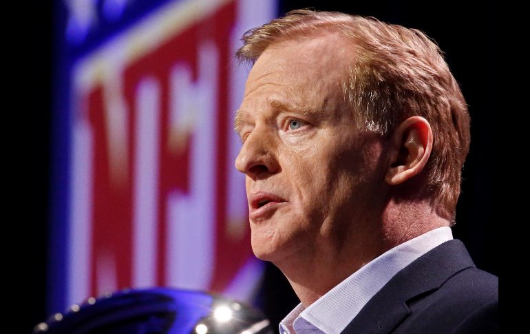 RogerGoodell, comisionado de la NFL, respondió tibiamente a los cuestionamientos de la prensa acerca de las protestas de Colin Kaepernick. EFE/L. W. Smith