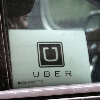 Uber y Cabify se van de Barcelona tras cambio en normativa