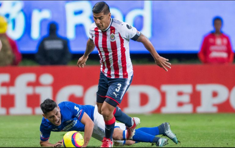 Al salir de Chivas, Salcido se quejó por malos tratos del cuerpo técnico, aunque ahora afirma, 