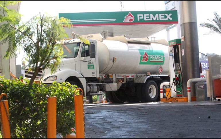 ´Varios mensajes de dudosa procedencia, a través de Whatsapp, desataron el pánico; se ha pedido no caer engaños y evitar compras de pánico. ARCHIVO / EL INFORMADOR