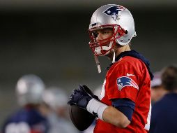 En el video, Brady aparece junto a otras leyendas del equipo. AFP/K. C. Cox