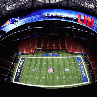 Protestan contra la NFL antes del Super Bowl LIII