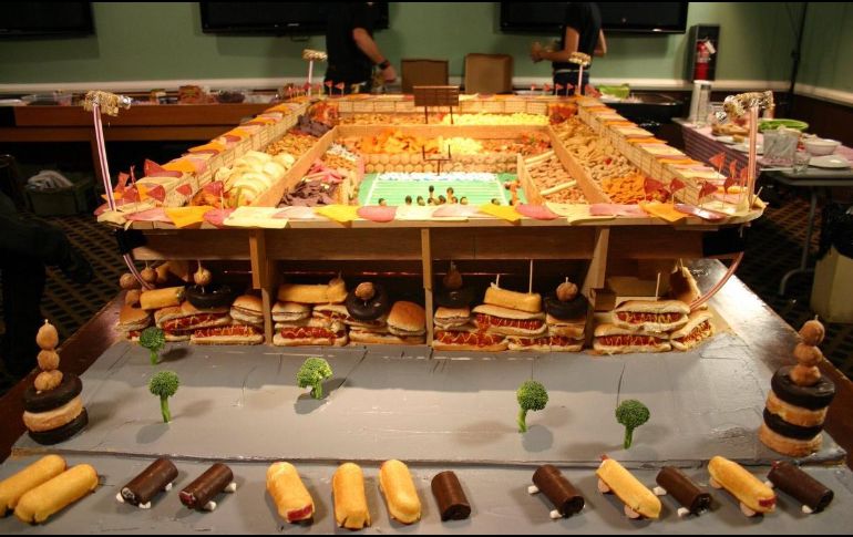 Los aficionados alemanes presentan su botana con un esmero único.TWITTER/@TobySB51