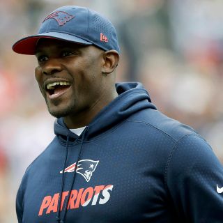 Brian Flores es el nuevo entrenador de los Dolphins