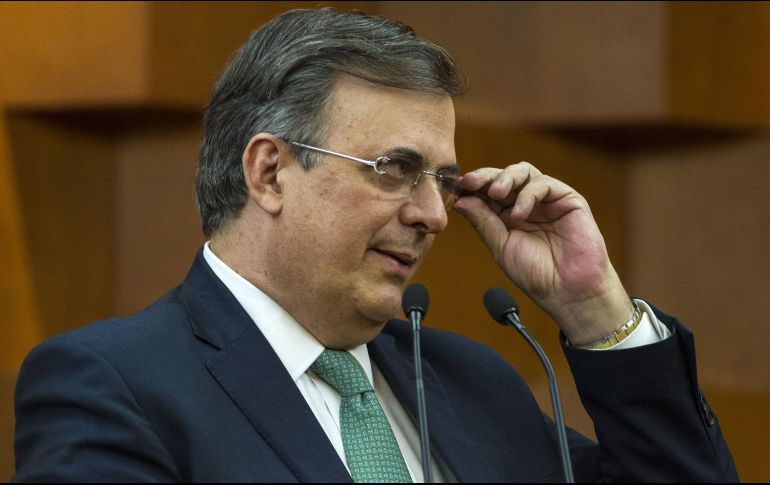 Marcelo Ebrard aclaró que no se ha planteado en este momento dar asilo político ni a Nicolás Maduro ni a Juan Guaidó. NTX / ARCHIVO