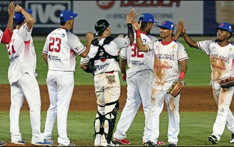 Panamá hizo pesar la casa para derrotar ayer a la novena dominicana. AP