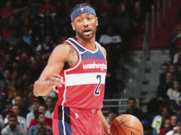 John Wall se lastimó tras una caída en su casa. AP
