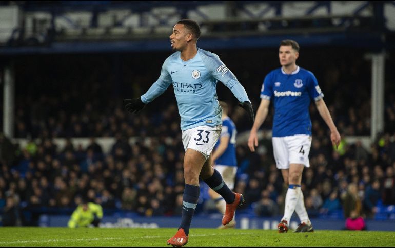 Gabriel Jesús anota el segundo gol del City en tiempo de compensación. EFE/P. Powell