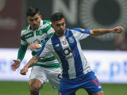 Corona jugaría mañana de titular en la jornada 21 de la Liga portuguesa contra Moreirense, pero se perderá el primer duelo ante AS Roma en la Liga de Campeones. ESPECIAL / fcporto.pt