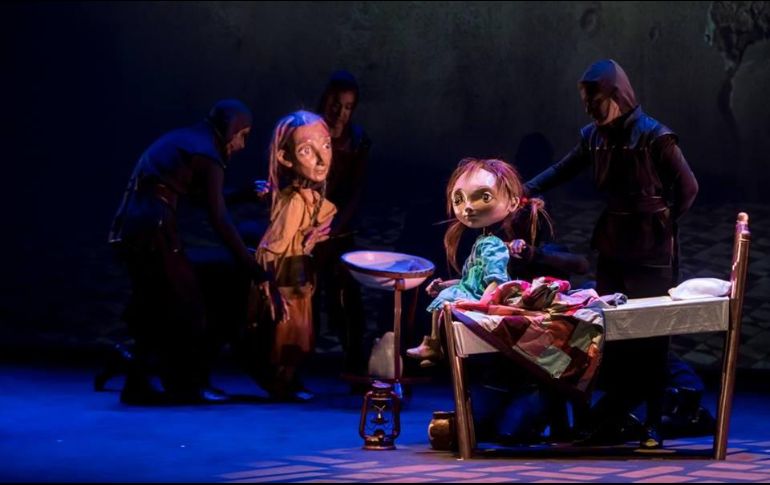 Escena de la pieza teatral “El pozo de los mil demonios”. FACEBOOK/LunaMorenaTiteres