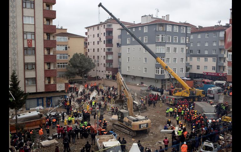 La causa del colapso está siendo investigada.