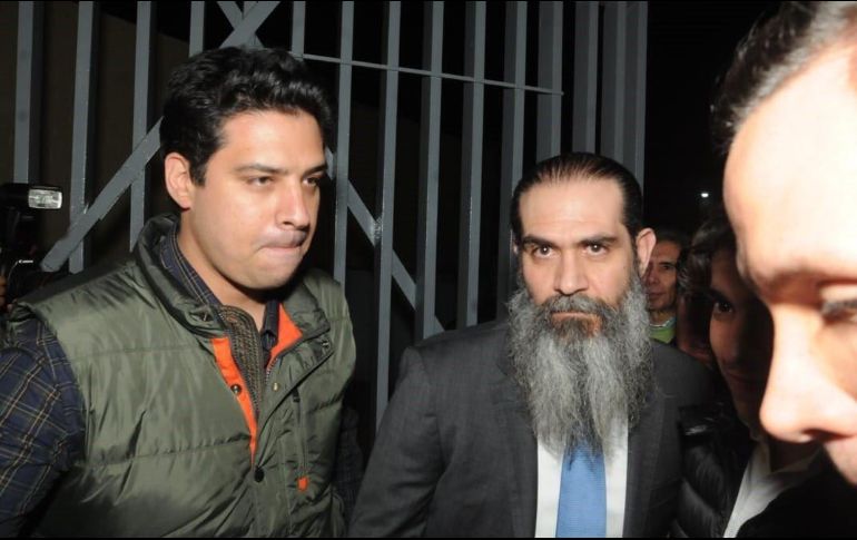 La noche del pasado sábado, Padrés Elías abandonó el Reclusorio Oriente de la Ciudad de México. TWITTER