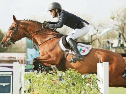 Azcárraga, a lomos de “Al Capone”,  finalizó su recorrido de desempate sin faltas en un tiempo de 37.11 segundos. ESPECIAL/A. Esquivel