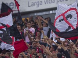 La Fiel se desesperó cuando sus jugadores se mostraban imprecisos y no mostraban ambición por llevarse los tres puntos. MEXSPORT/C. De Marchena