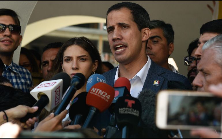 La orden se da en una nueva escalada del enfrentamiento entre el gobierno y la Asamblea Nacional. AFP / F. Parra