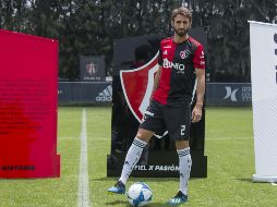 El defensa argentino está en condiciones físicas para mostrar su jerarquía en la zaga central de los rojinegros. MEXSPORT