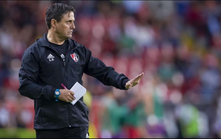 Para el sudamericano, que lleva un buen paso con los Zorros ''el futbol es una pasión enorme y a veces no nos damos cuenta de que vivimos de un sentimiento''. MEXSPORT / ARCHIVO