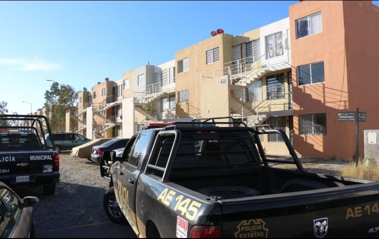 Según explicó el supervisor policial, el joven indicó que sus captores acudían al domicilio a darle de comer y posteriormente lo dejaban solo, por lo cual no se realizó ninguna detención. ESPECIAL/ Policía de Tlajomulco