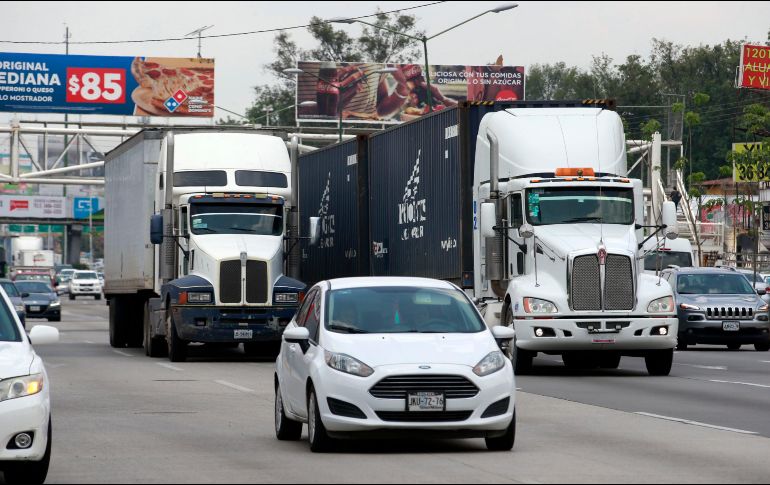 El estudio reveló que siete de cada diez vehículos de carga que ingresan a la metrópoli tienen como destino este centro de población. EL INFORMADOR / ARCHIVO