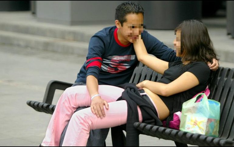 Está comprobado que entre más niveles de vasopresina, poco a poco desaparece la sensación de amor pleno y se generan los celos. AFP / ARCHIVO